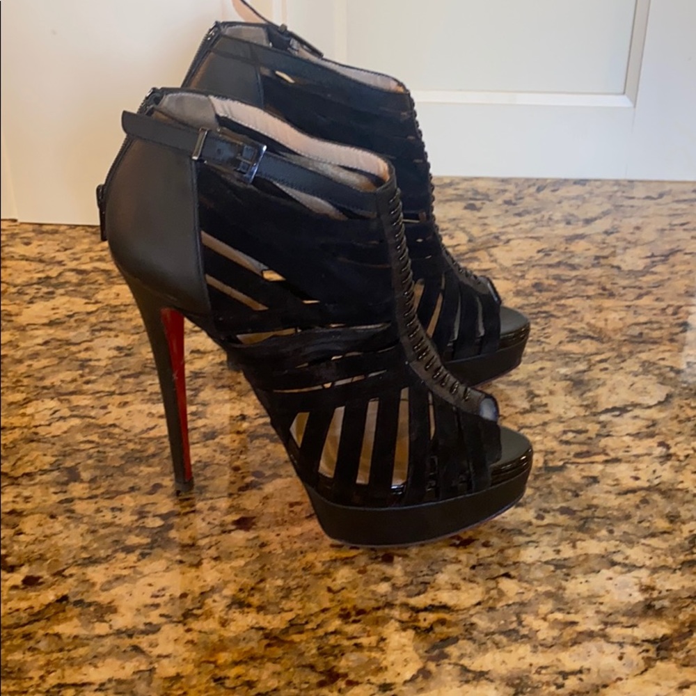 Christian Louboutin Karina 150 - 38.5 black straps